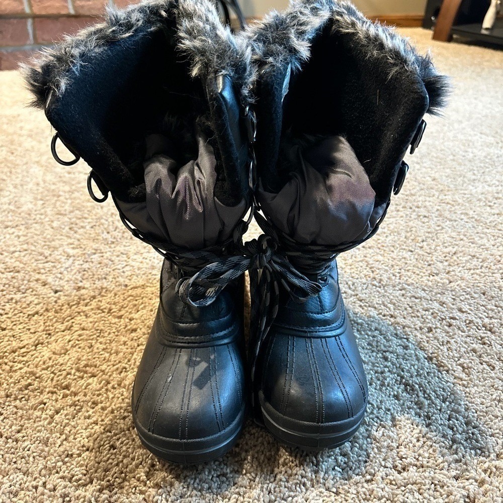 Quest Womens Powder Winter Boots Gray Black Faux Fur Trim QCWBW008-GRY Size 9